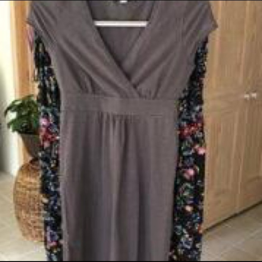 Gray color women dresses size M - Picture 1 of 1